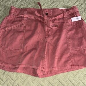 Old Navy: High Rise 4.5” Seam, NWT
